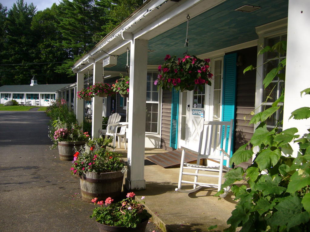 נורת' קונוויי White Trellis Motel מראה חיצוני תמונה